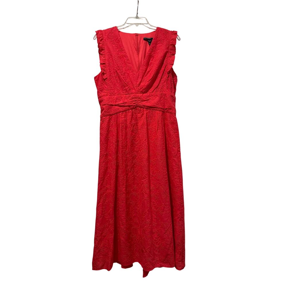 Maggy London Red Eyelet Embroidered Midi Dress Size 8 NWT V Neck Wedding Guest